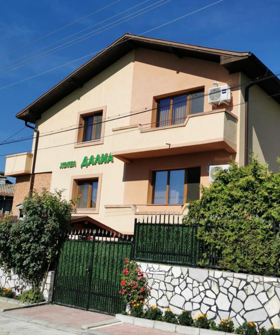 ולינגראד Family Hotel Dalia מראה חיצוני תמונה