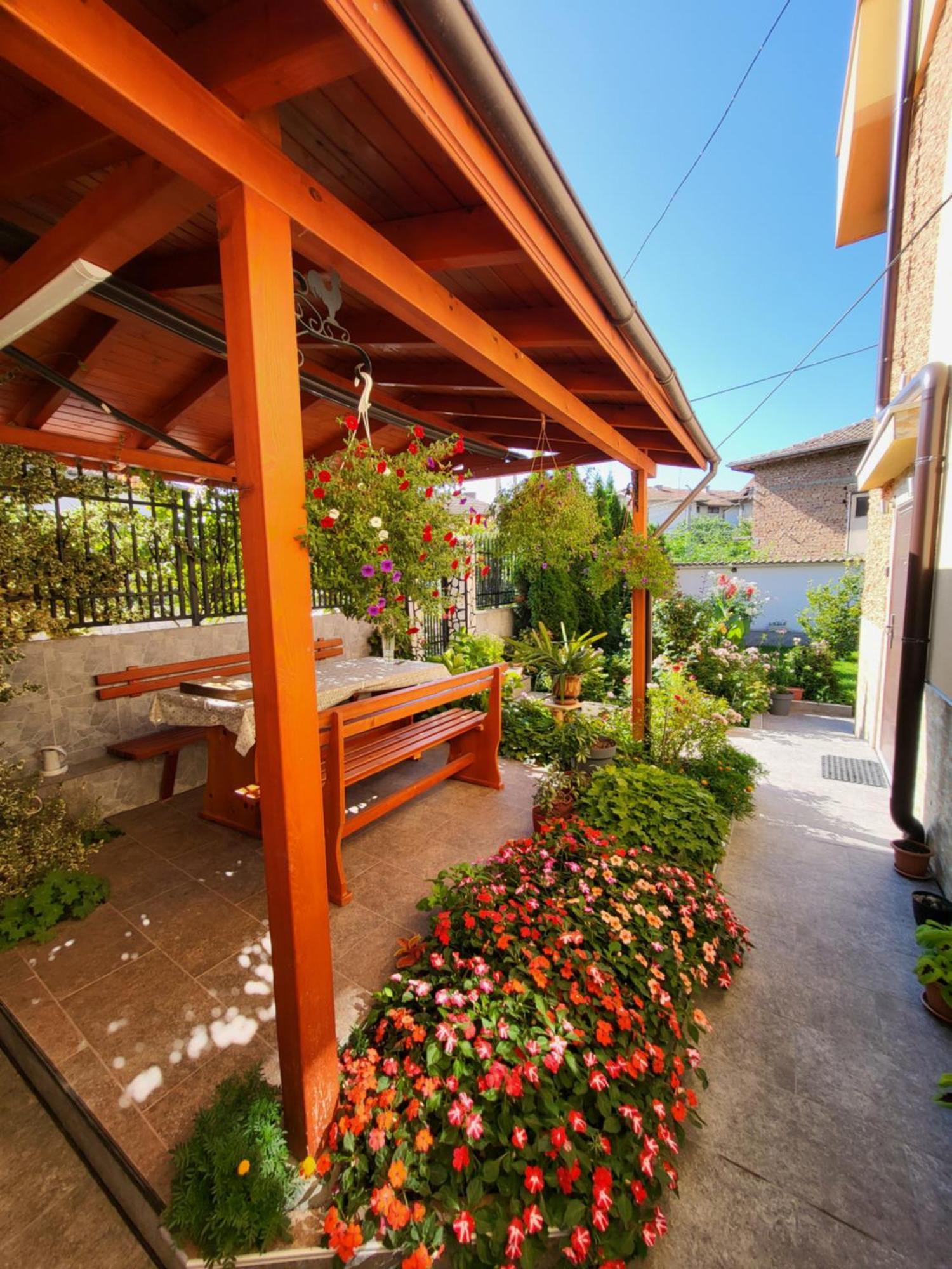 ולינגראד Family Hotel Dalia מראה חיצוני תמונה