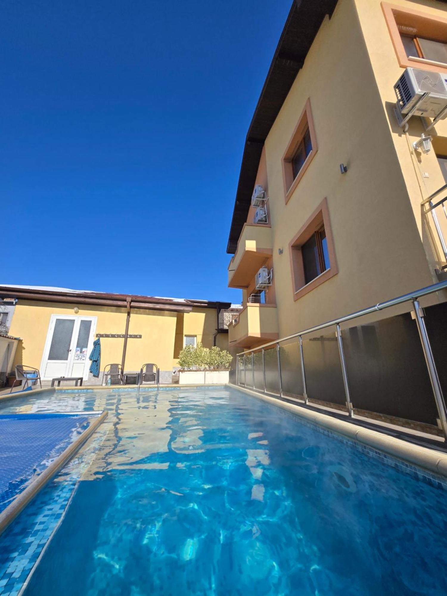 ולינגראד Family Hotel Dalia מראה חיצוני תמונה