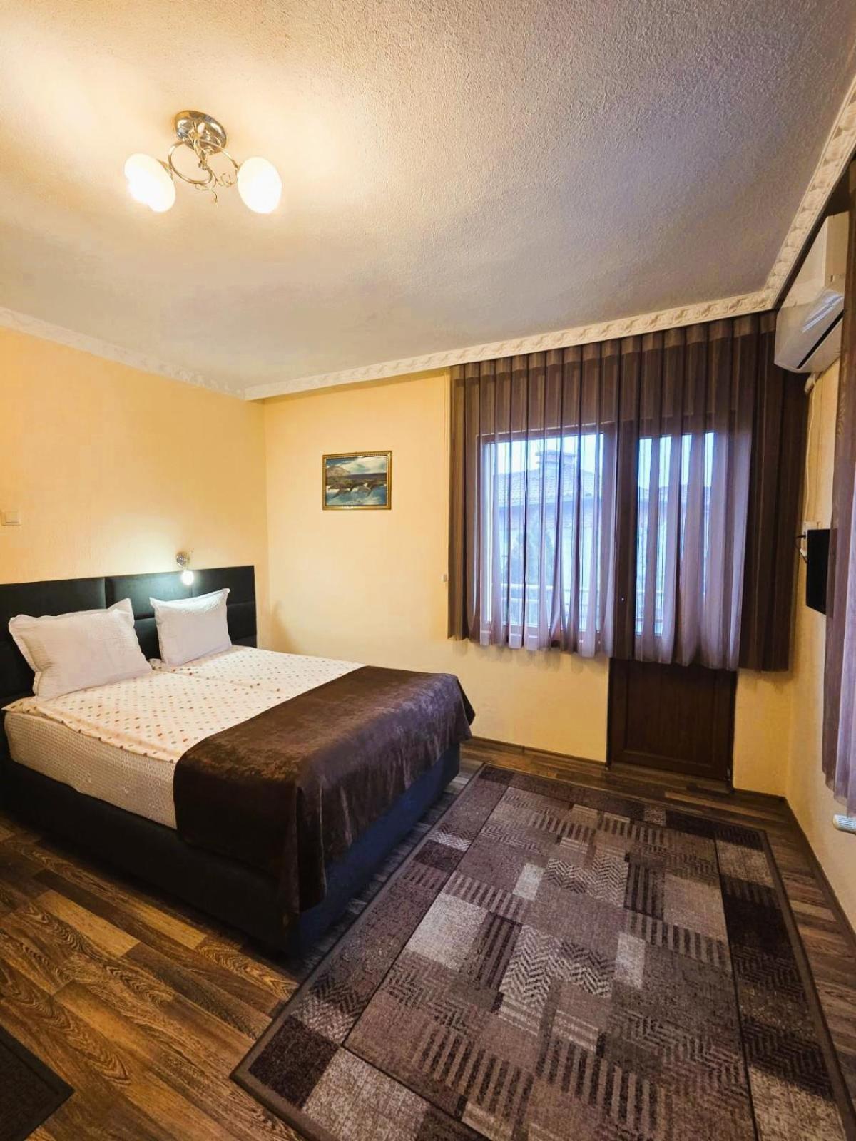 ולינגראד Family Hotel Dalia מראה חיצוני תמונה