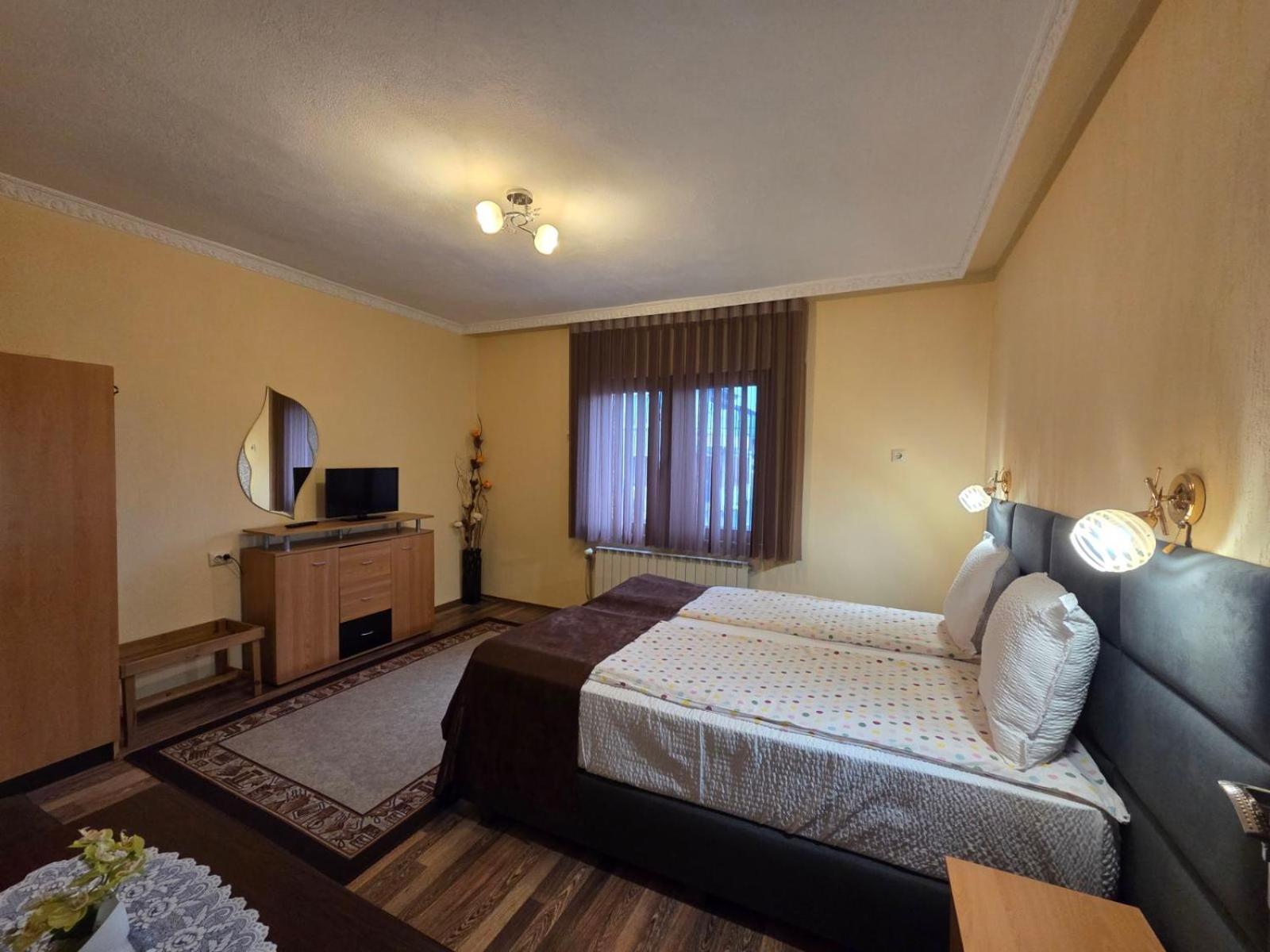 ולינגראד Family Hotel Dalia מראה חיצוני תמונה