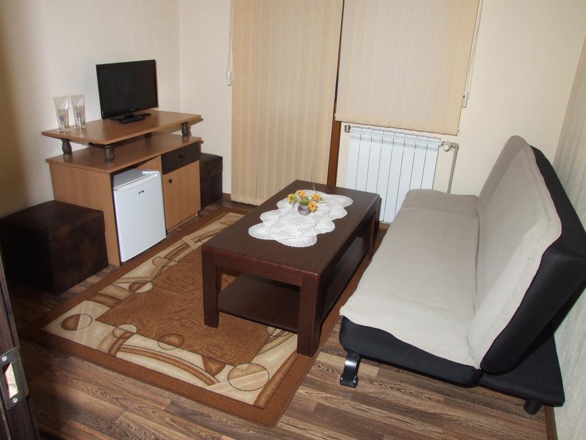 ולינגראד Family Hotel Dalia מראה חיצוני תמונה