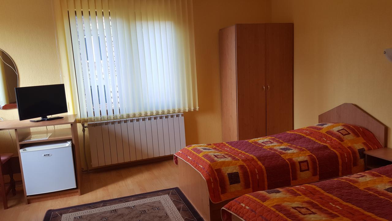 ולינגראד Family Hotel Dalia מראה חיצוני תמונה