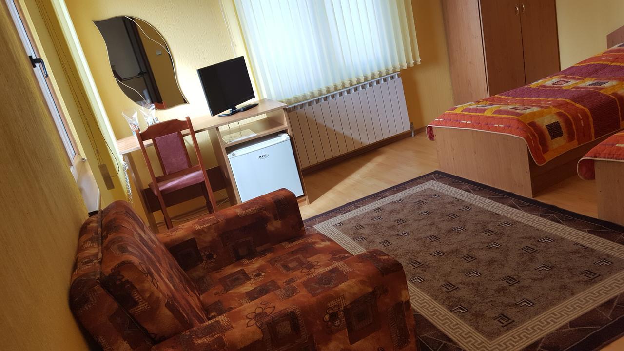 ולינגראד Family Hotel Dalia מראה חיצוני תמונה